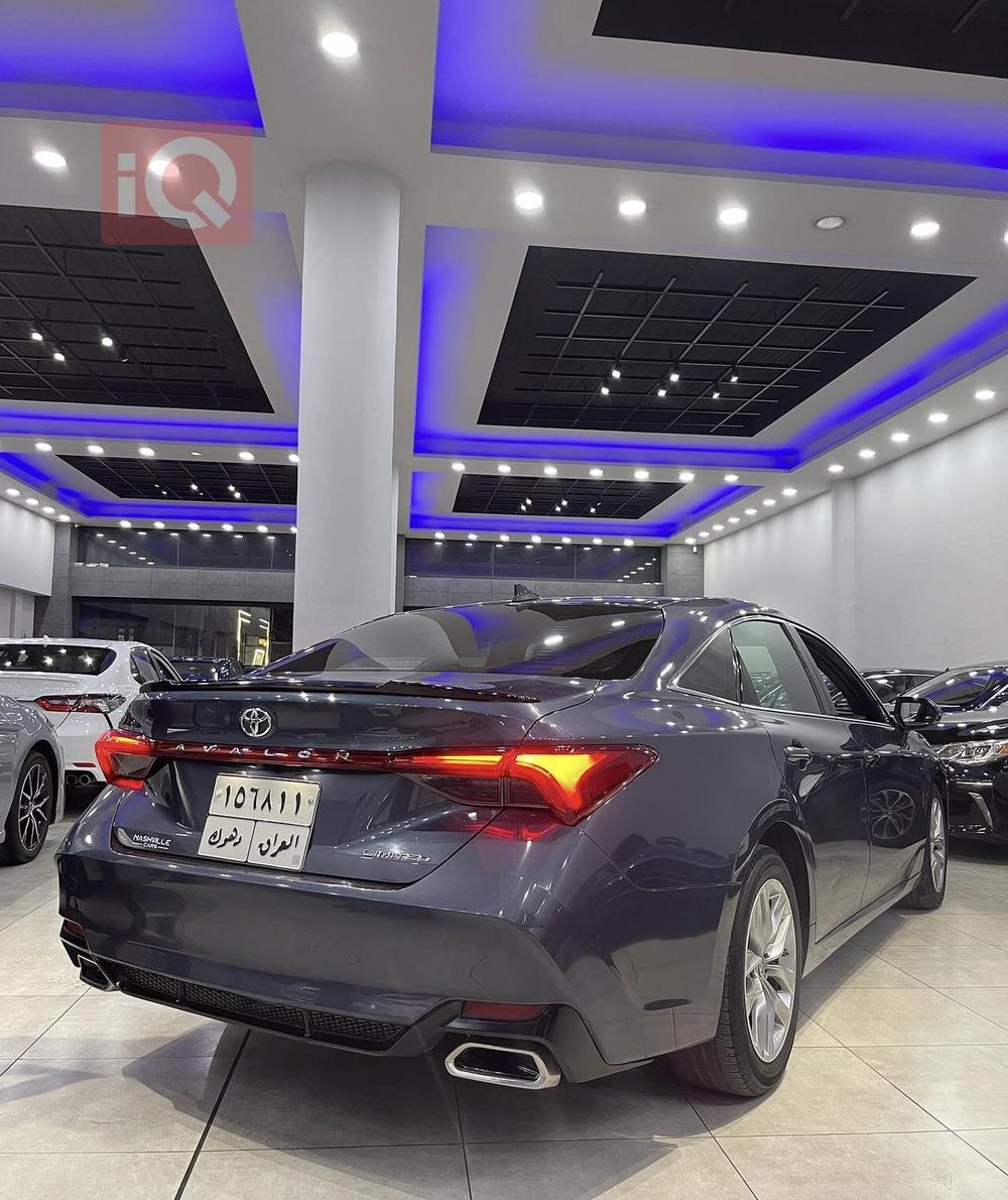 Toyota Avalon